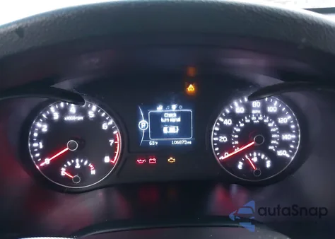 2018 Kia Optima Lx z USA, uszkodzony, nr VIN KNAGT4L38J5219406